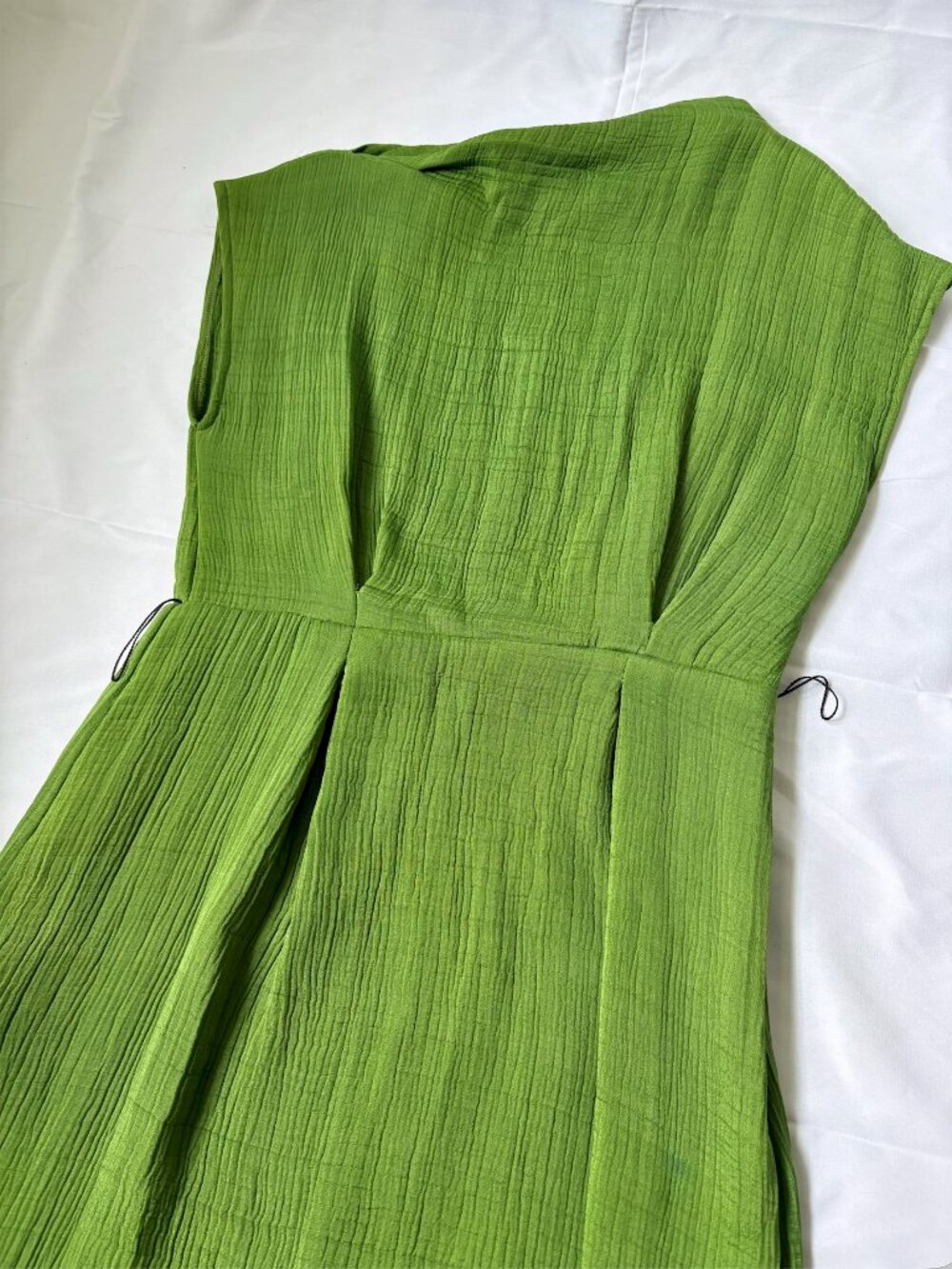 Eva Franco Silk Blend Pleated Asymmetrical Neckline Dress in Green | Size 8